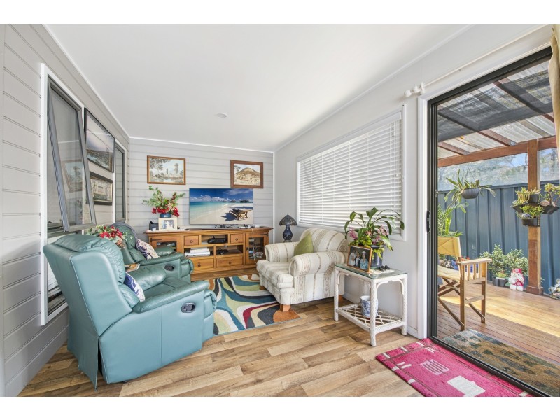 32 Evans Road, Canton Beach NSW 2263