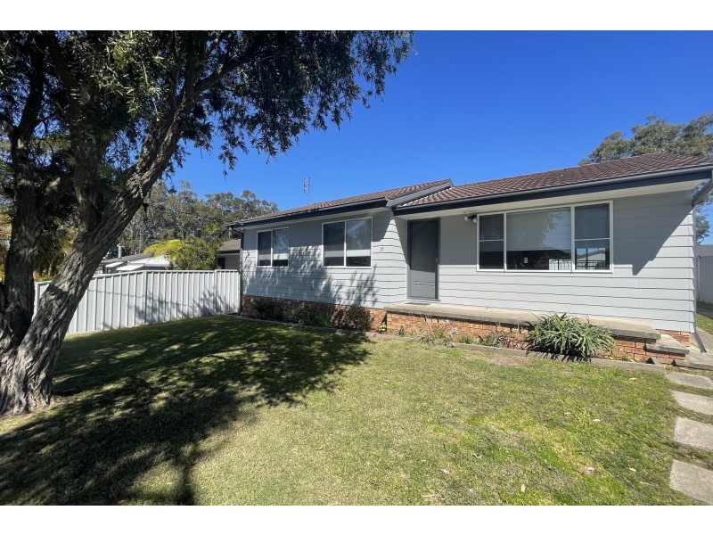 15 Maxwell Avenue, Gorokan NSW 2263