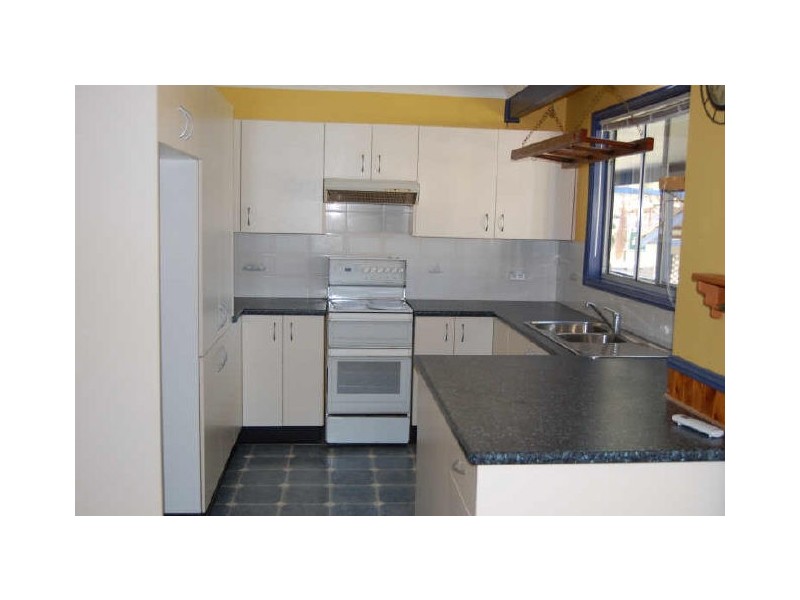 Tuggerawong NSW 2259