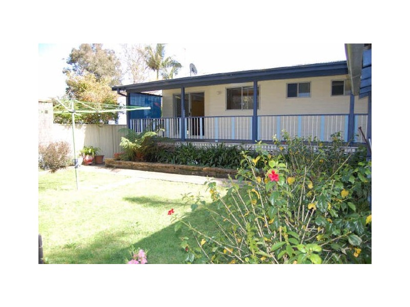 Tuggerawong NSW 2259