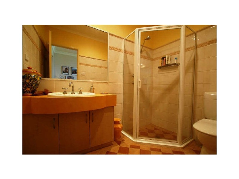 32 Kamillaroo Avenue, Lake Munmorah NSW 2259