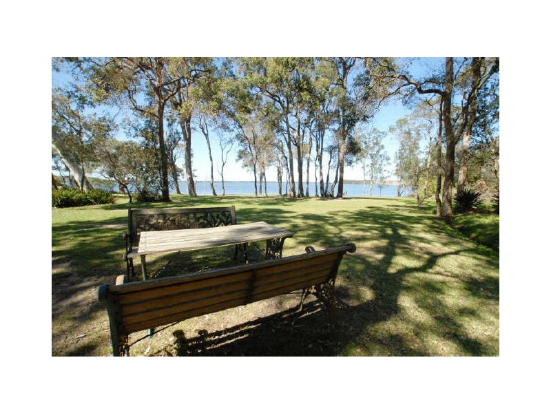 32 Kamillaroo Avenue, Lake Munmorah NSW 2259