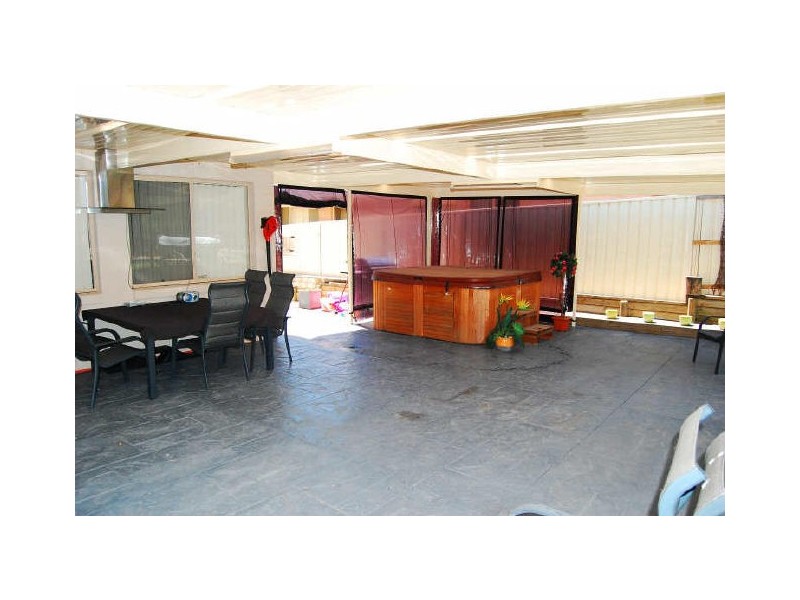 Woongarrah NSW 2259