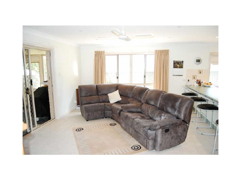 Canton Beach NSW 2263