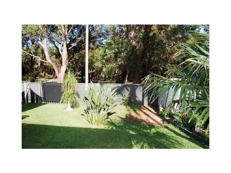 Canton Beach NSW 2263