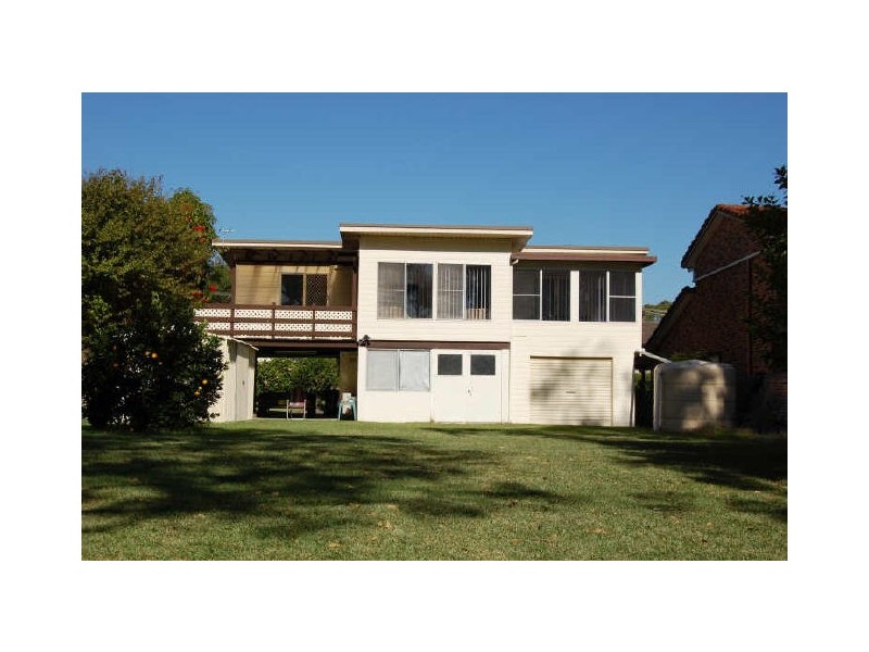 Mannering Park NSW 2259