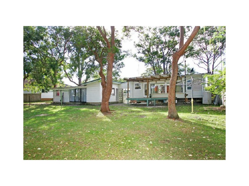 Canton Beach NSW 2263