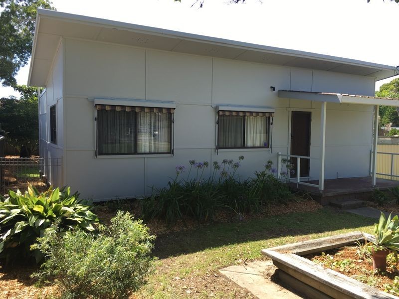 27 Georgina Avenue, Gorokan NSW 2263