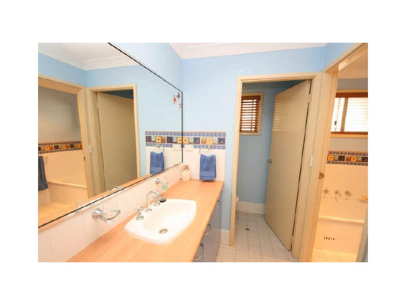 Summerland Point NSW 2259