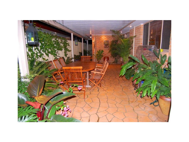 Woongarrah NSW 2259