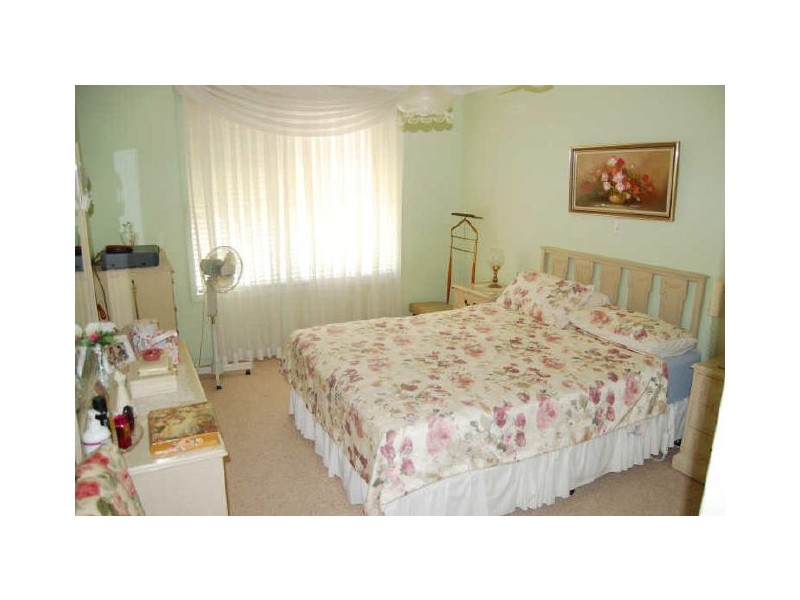 Canton Beach NSW 2263