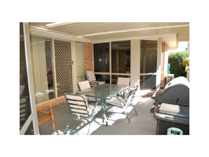 Woongarrah NSW 2259
