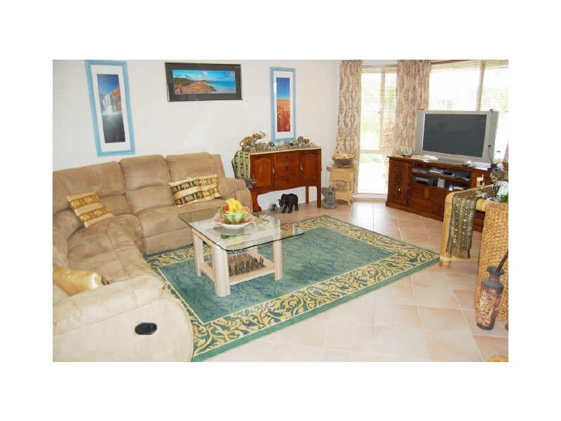 11 Derby Road, Kanwal NSW 2259