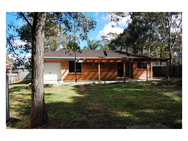 8 Parton Close, Buff Point NSW 2262