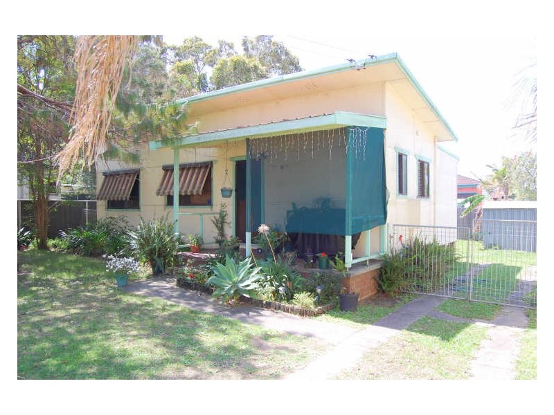 27 Georgina Avenue, Gorokan NSW 2263