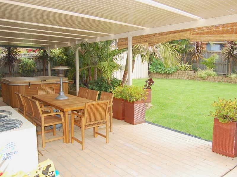 Woongarrah NSW 2259