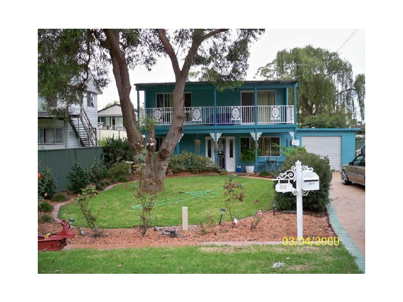35 Vena Avenue, Gorokan NSW 2263