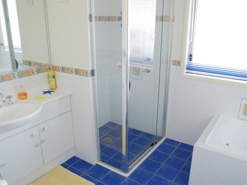 Woongarrah NSW 2259