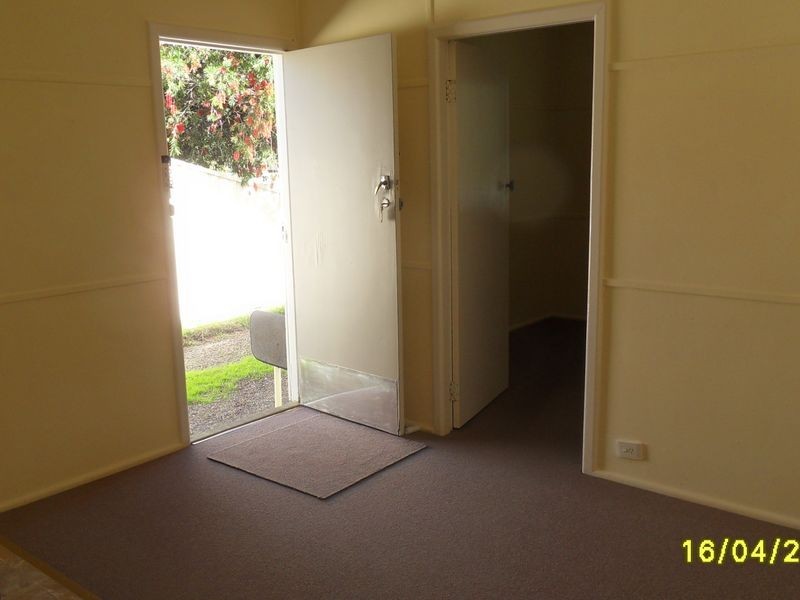 2/17 Dalnott Road, Gorokan NSW 2263