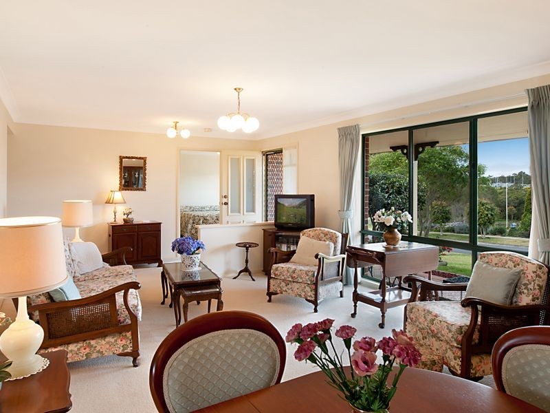10 Plane Tree Circuit, Woongarrah NSW 2259
