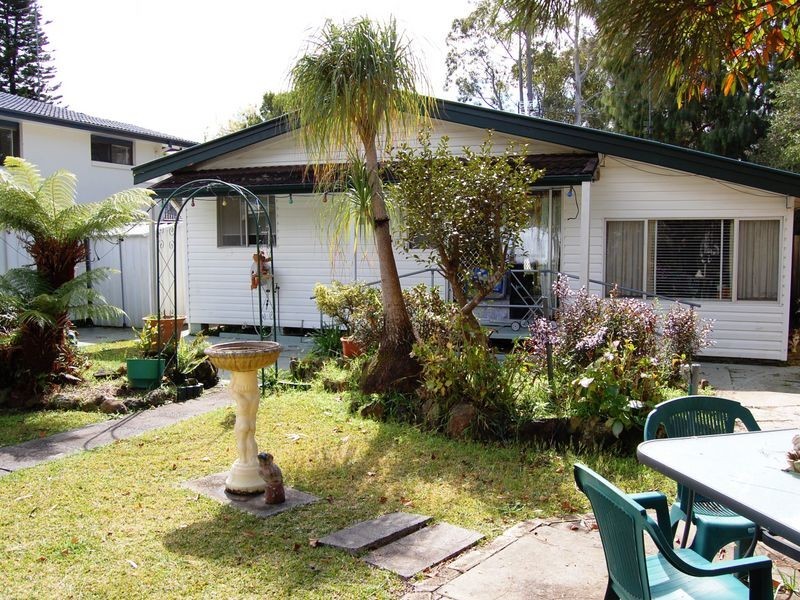 Blue Haven NSW 2262