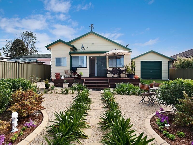 19 Glenavon Street, Toukley NSW 2263