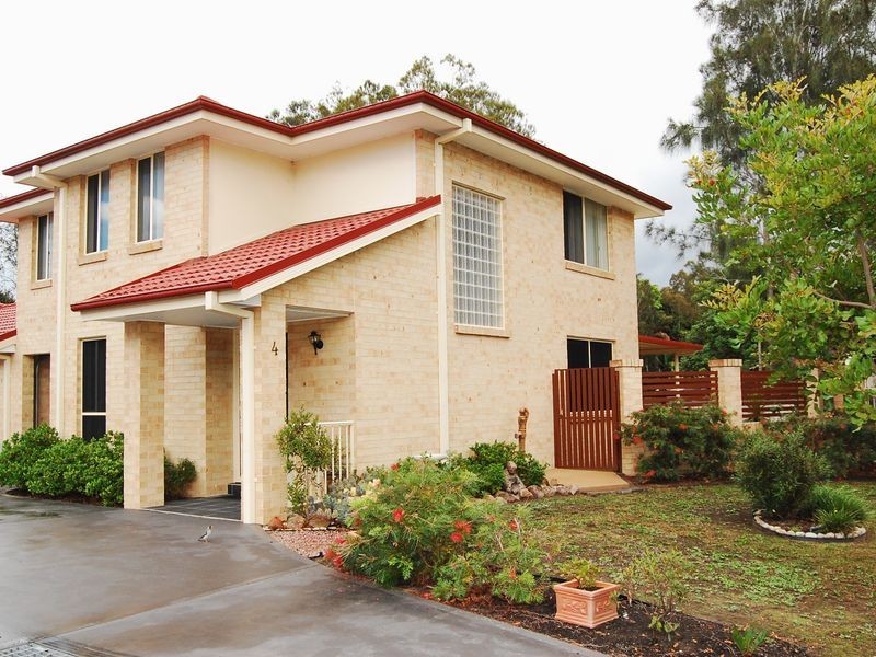 4 Regent Street, Buff Point NSW 2262