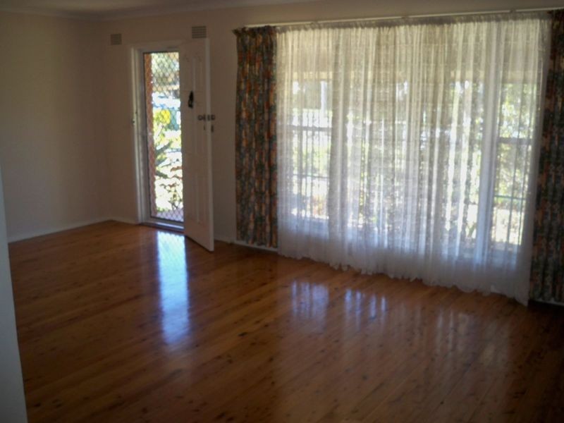 36 Howelston Road, Gorokan NSW 2263