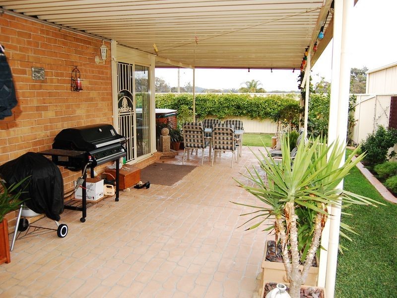 50 Piper Drive, Hamlyn Terrace NSW 2259