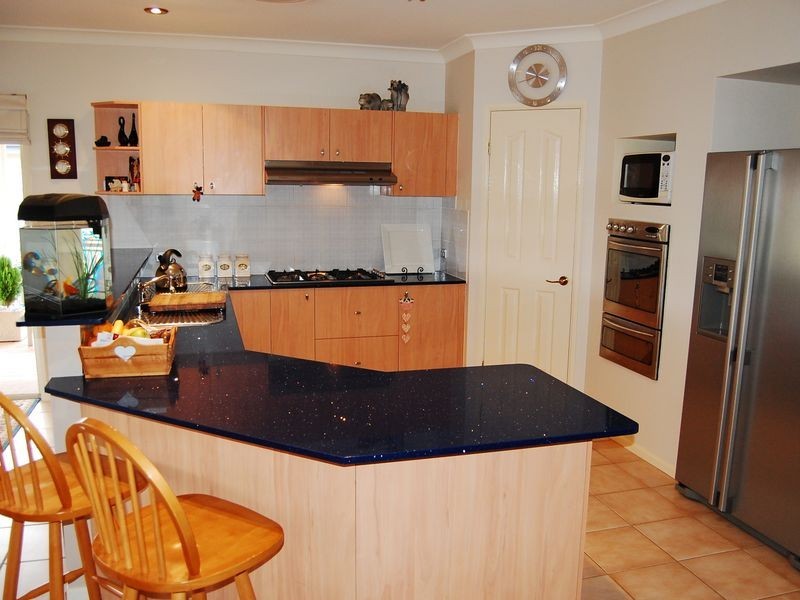 50 Piper Drive, Hamlyn Terrace NSW 2259