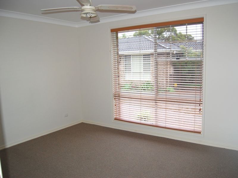 2/25 Kalulah Avenue, Gorokan NSW 2263