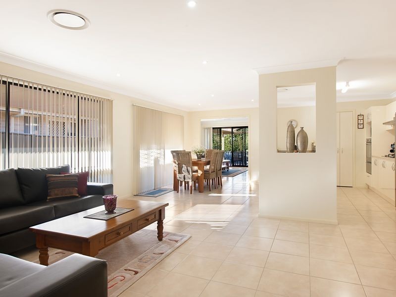 18 Connamara Street, Wadalba NSW 2259