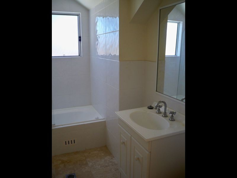 4A Danbury Avenue, Gorokan NSW 2263