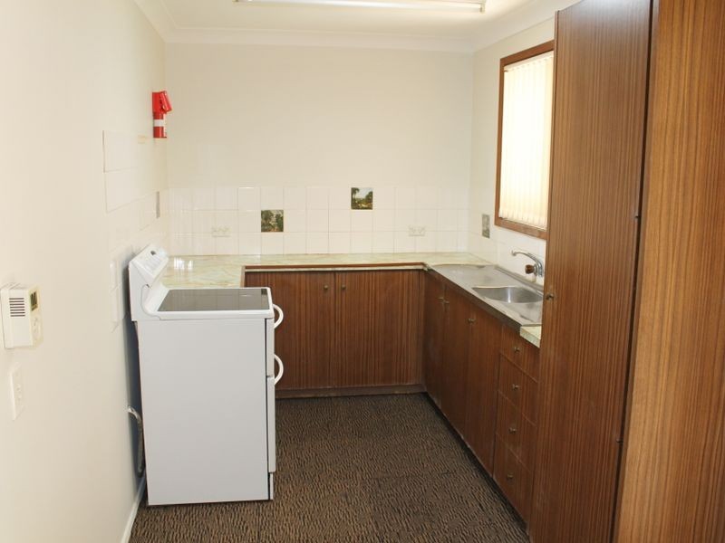 158 Dudley Street, Gorokan NSW 2263