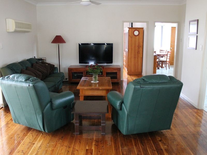 15 Kalele Avenue, Halekulani NSW 2262