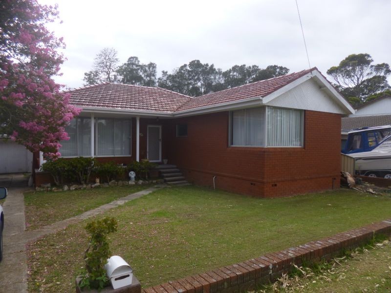21 The Corso, Gorokan NSW 2263