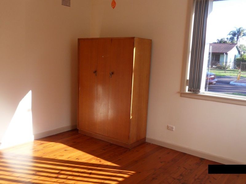 21 The Corso, Gorokan NSW 2263