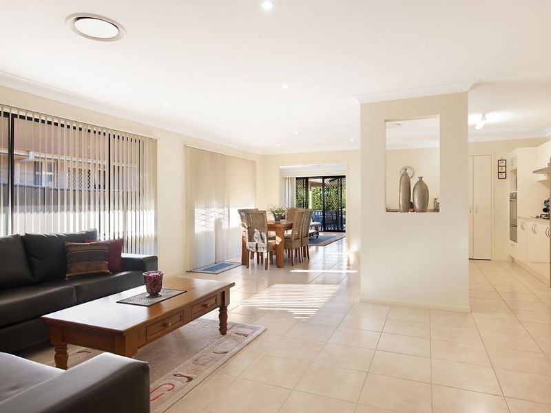 18 Connamara Street, Wadalba NSW 2259