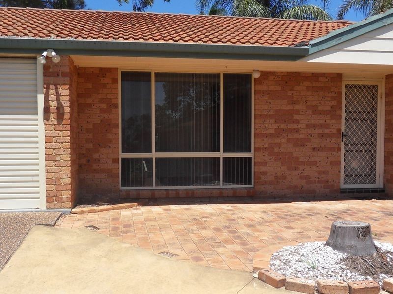 2/33 Peel Street, Toukley NSW 2263