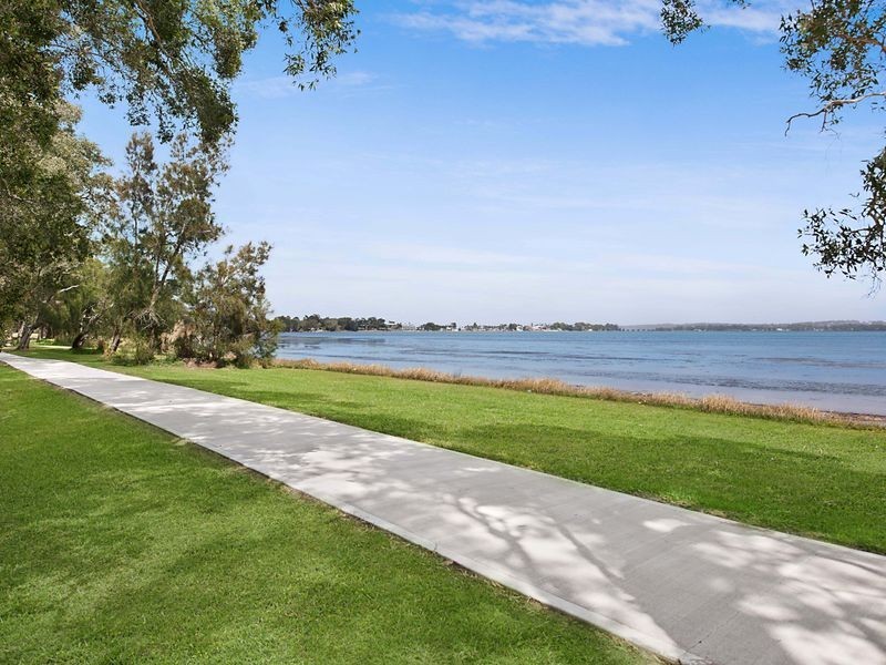 44 Leonard Avenue, Toukley NSW 2263