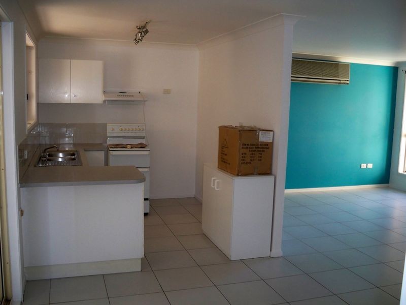 2/19 Victoria Street, Norah Head NSW 2263