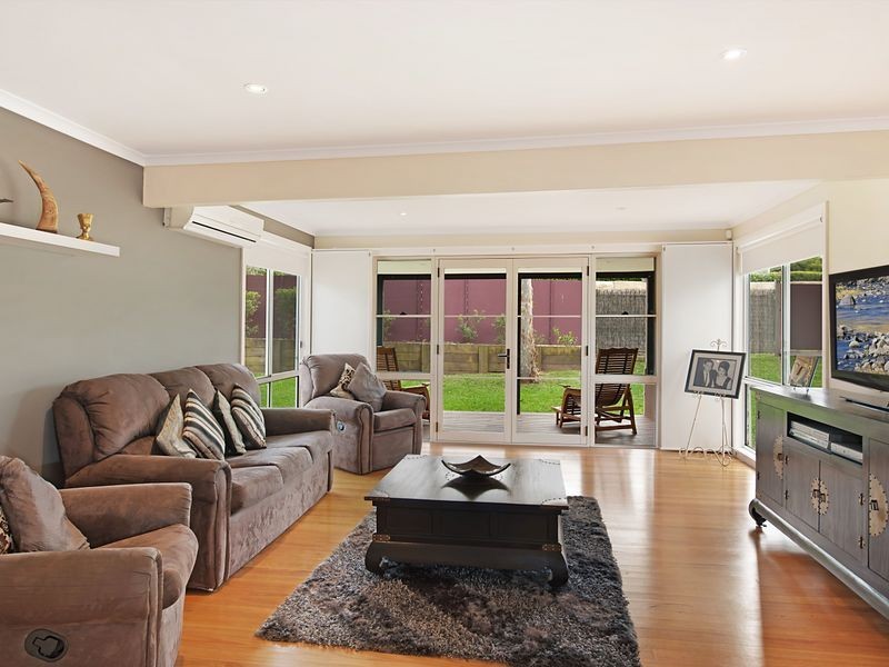 4 Kaye Avenue, Kanwal NSW 2259