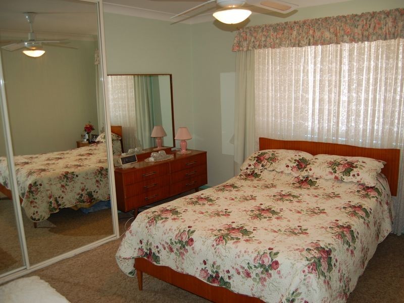 10/5-7 Gascoigne Road, Gorokan NSW 2263