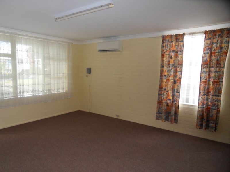 1/15 Manuka Parade, Gorokan NSW 2263