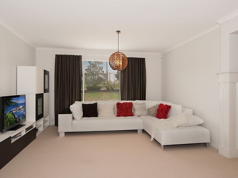 180 Warnervale Road, Hamlyn Terrace NSW 2259