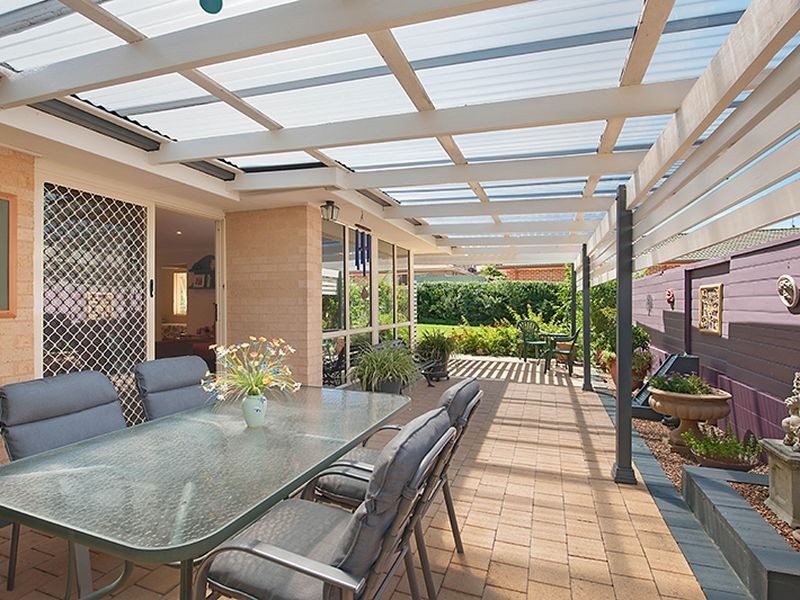 2 Blue Box Close, Hamlyn Terrace NSW 2259