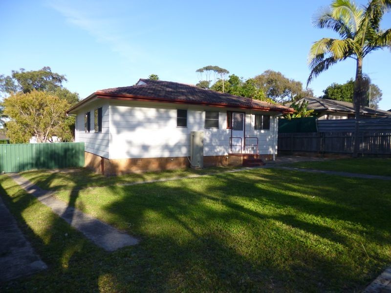 4 Kynan Close, Lake Haven NSW 2263
