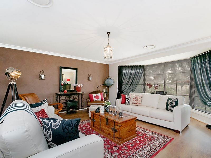 8 Primula Close, Woongarrah NSW 2259