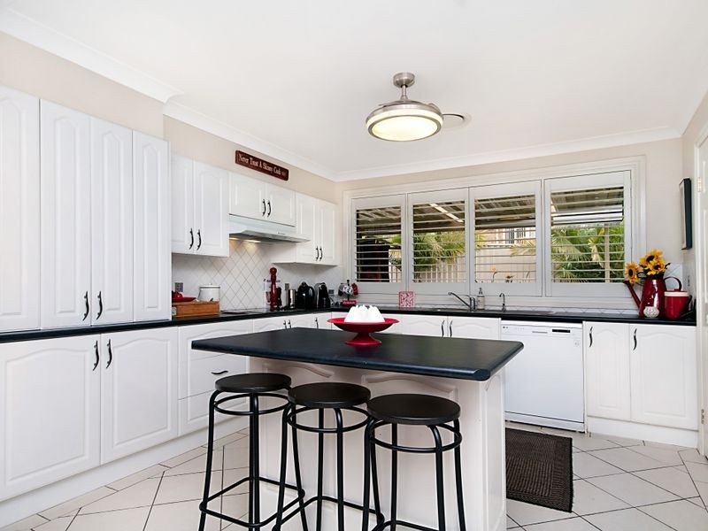 8 Primula Close, Woongarrah NSW 2259
