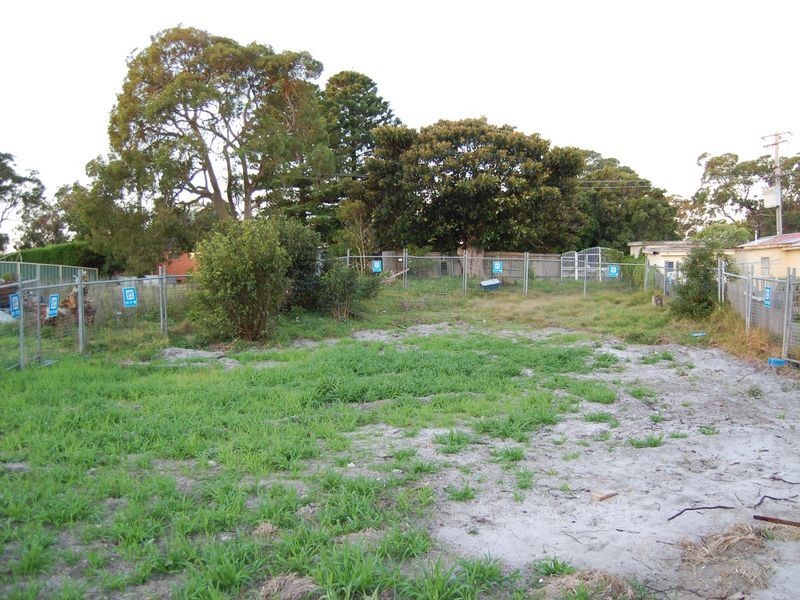13 Beach Parade, Toukley NSW 2263
